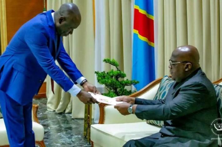 RDC : Augustin Kabuya remet son rapport et décroche une reconduction.