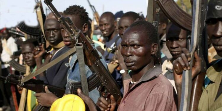 Haut-Uele: suite à l’incursion des rebelles sud-soudanais dans plusieurs localités à Faradje, des habitants fuient leurs demeures