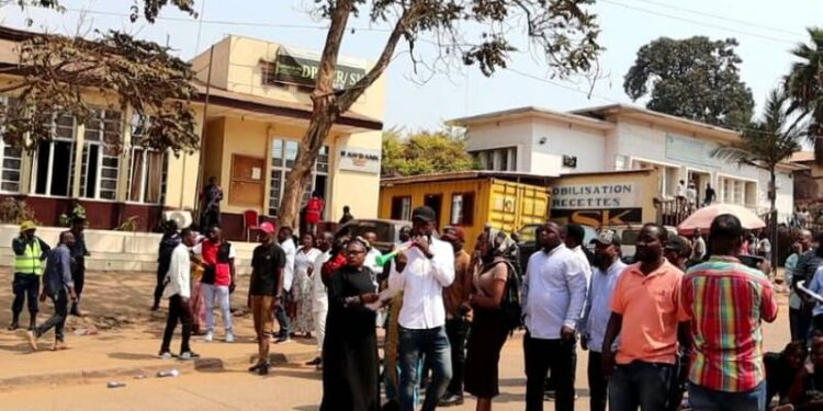 Sud-kivu : ce sont des personnes fictives et celles vivant en Europe qui ont été retirées de la liste de paie de la DPMER (Jean-Jacques Purusi)