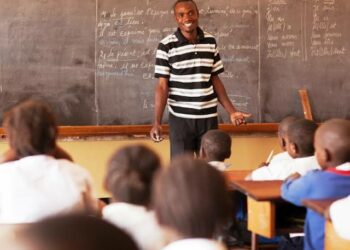 RDC : le gouvernement va ajouter 36 $ soit 100 000 FC sur la rémunération mensuelle des enseignants