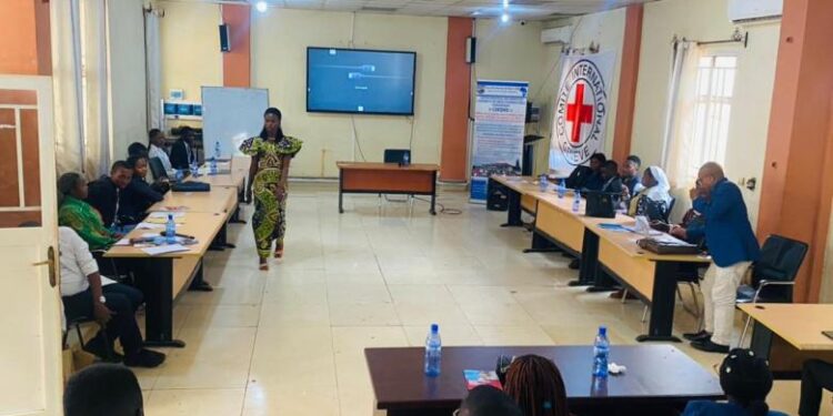 75 ans des Conventions de Genève : le CICR échange avec des chercheurs et étudiants autour du DIH