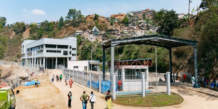 Le Gouvernement congolais reçoit provisoirement le poste frontalier à arrêt unique Ruzizi II