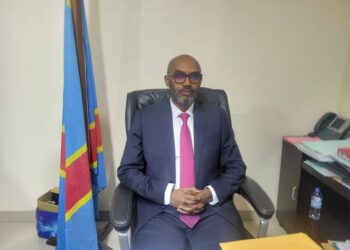 Portrait de Bernard Muhindo : Un homme d’affaires visionnaire à la tête du Ministère des Finances au Sud-Kivu