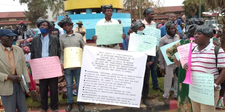 Sud-Kivu : Des agents de la Division provinciale de la Culture et Arts demandent le départ du Chef de Division pour mauvaise gestion
