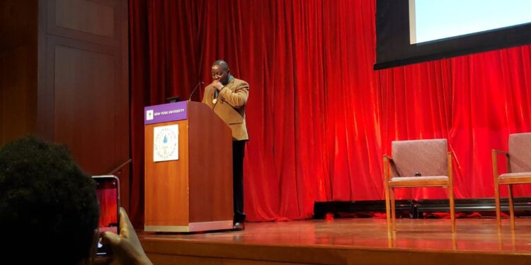 New-York : Philippe Ruvunangiza, champion du courage et de la justice en RDC, reçoit le prix «Civil Courage Prize»