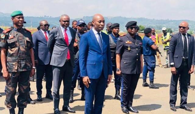 Naufrage du Bateau MERDI sur le Lac Kivu : le Gouverneur Jean-Jacques Purusi en route pour Goma