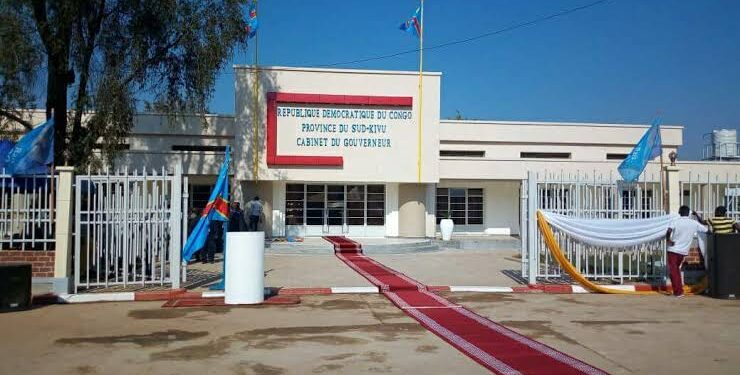 Sud-Kivu : Des anciens membres du Cabinet du Gouverneur réclament des arriérés de salaire et des indemnités de sortie