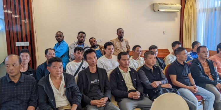 Sud-Kivu : 17 sujets chinois, 5 Congolais et un burundais arrêtés dans un site minier à Walungu