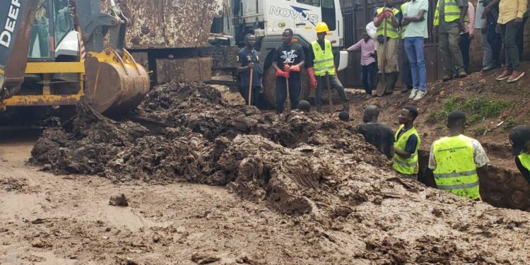 Travaux communautaires : la population de Panzi peut enfin respirer grâce aux efforts du Ministre Didier Kabi