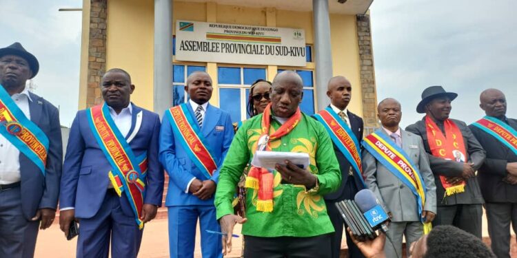 Sud-Kivu : les députés provinciaux de l’AFDC-A apportent un soutien aux actions du Gouverneur de province visant à traquer les exploitants illégaux des minerais