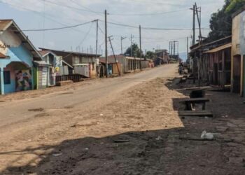 Sud-kivu : des membres d’Arep se plongeant dans le feu!