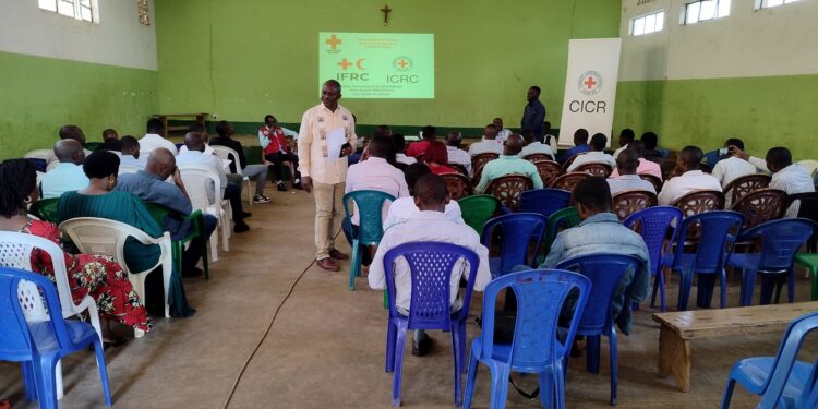 Bukavu : des leaders communautaires de Bagira améliorent leur compréhension sur les activités menées par le CICR et la Croix-Rouge RDC en cette période des conflits armés