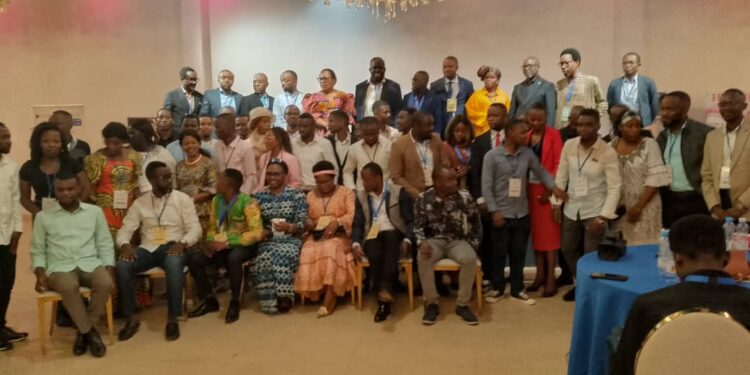 Bukavu: La Société Congolaise de Gynécologie et Obstétrique lance officiellement ses activités par une journée scientifique sur la problématique du décès maternel