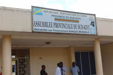 Sud-Kivu: les agents administratifs de l’assemblée provinciale suspendent la grève sans une solution valable.