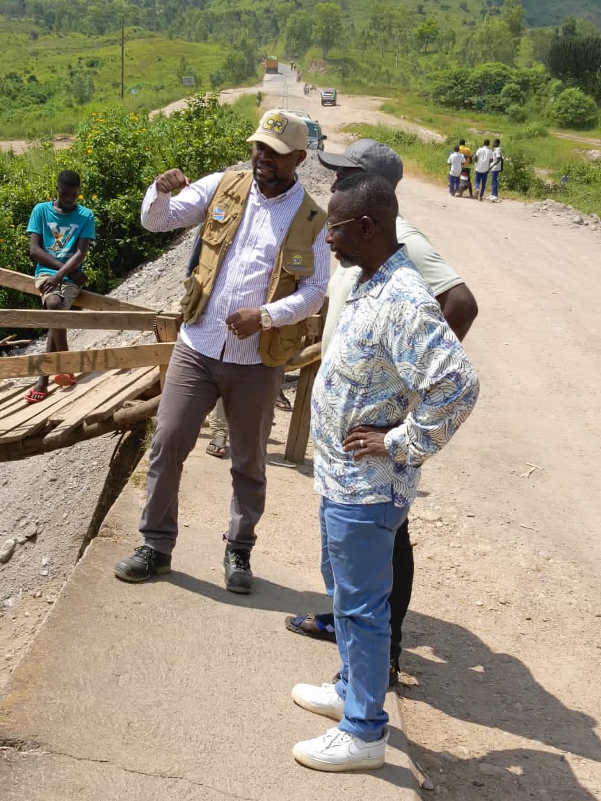 SUD – KIVU : le ministre des infrastructures, travaux publics a effectué un état des lieux à la Route nationale N°5.