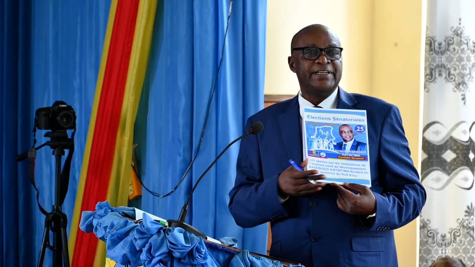 Sénatoriales en RDC : une fois au Sénat, Basengezi Katintima promet de servir sans réserve comme il l&rsquo;a fait pendant toute sa vie