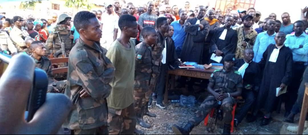 Sud-Kivu : début des audiences foraines contre 6 militaires accusés de meurtres à Katana