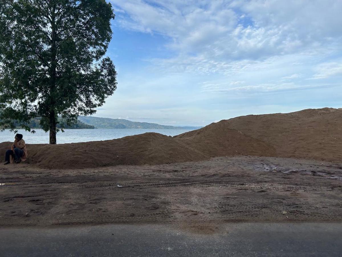 Sud-Kivu : suspension de la commercialisation du sable du territoire d’Idjwi