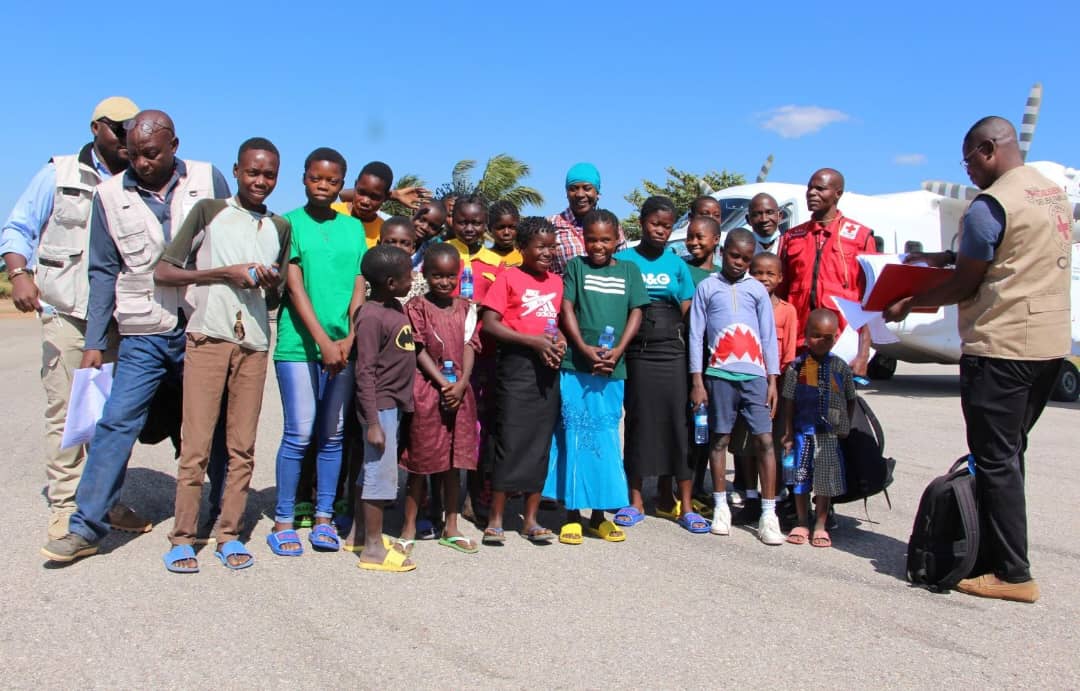 Réunification familiale en RDC : 60 enfants retrouvent leurs proches grâce au CICR