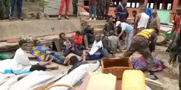 Naufrage sur le lac Kivu : le député national Théo Ngwabidje Kasi se dit profondément affligé par les lourdes pertes en vies humaines