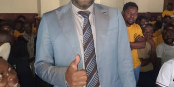 Sud Kivu : Le député provincial John Billionnaire remonte le moral des coiffeurs
