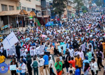 Mobilisés à travers une marche de soutien aux FARDC, les habitants de Bukavu disent NON au M23