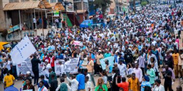 Mobilisés à travers une marche de soutien aux FARDC, les habitants de Bukavu disent NON au M23